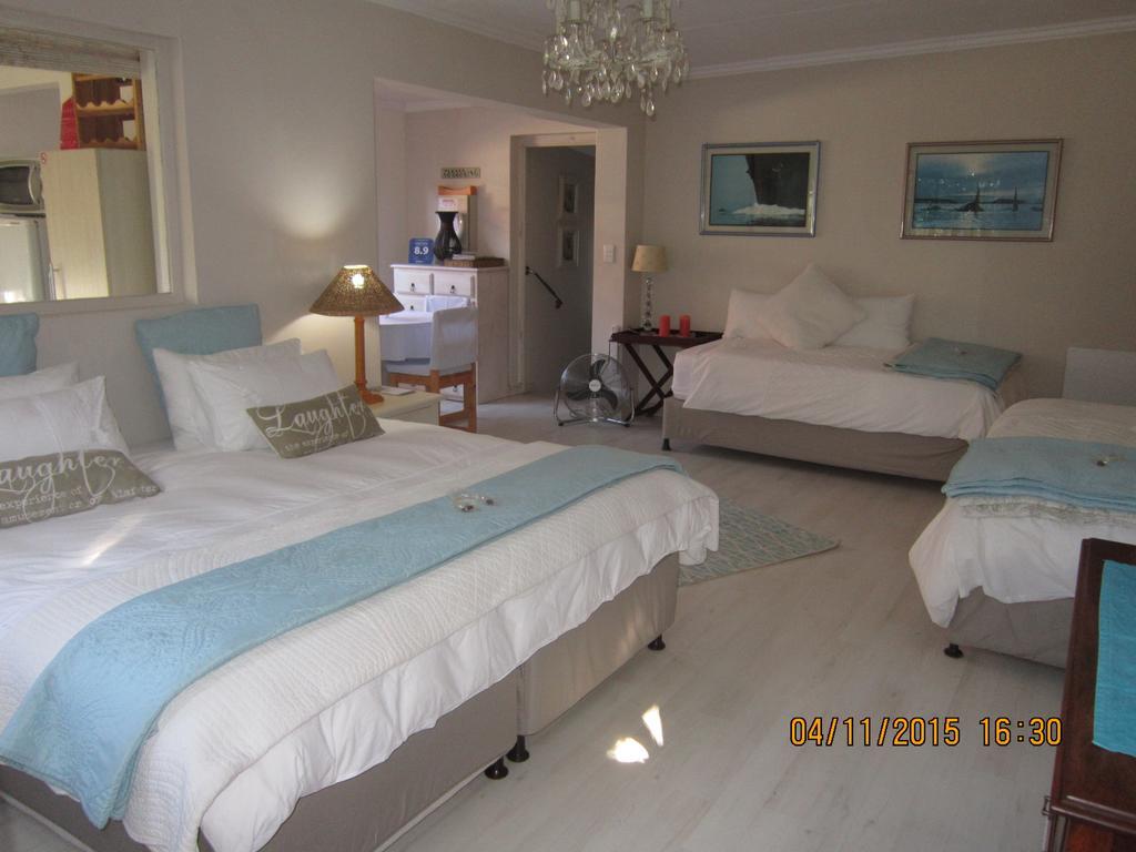 Twilight Cottage Plettenberg Bay Extérieur photo