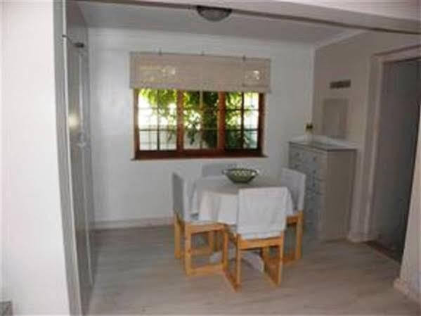 Twilight Cottage Plettenberg Bay Extérieur photo